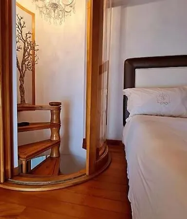 Attico Le Torrette * Řím